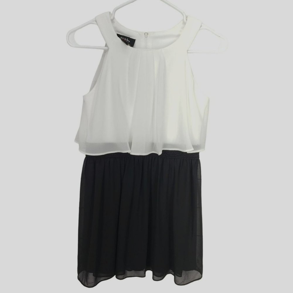 By&by girl black‎ & white flowy Blouson Chiffon Overlay sleeveless dress size 12